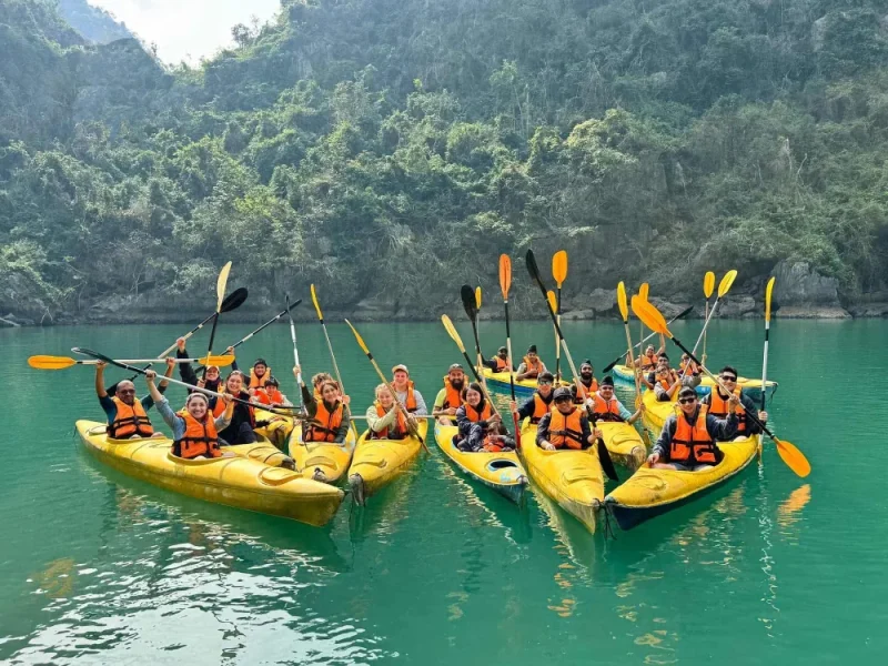 Kayaking in Lan Ha Bay with D'Charme Cruise