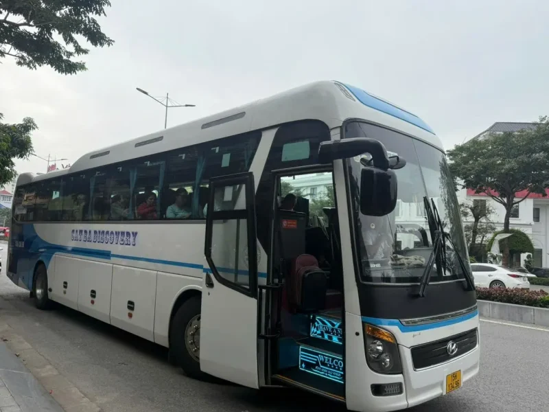 Direct bus route from Hanoi to Cat Ba via Highway 5B